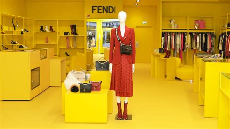 fendi outlet stores.